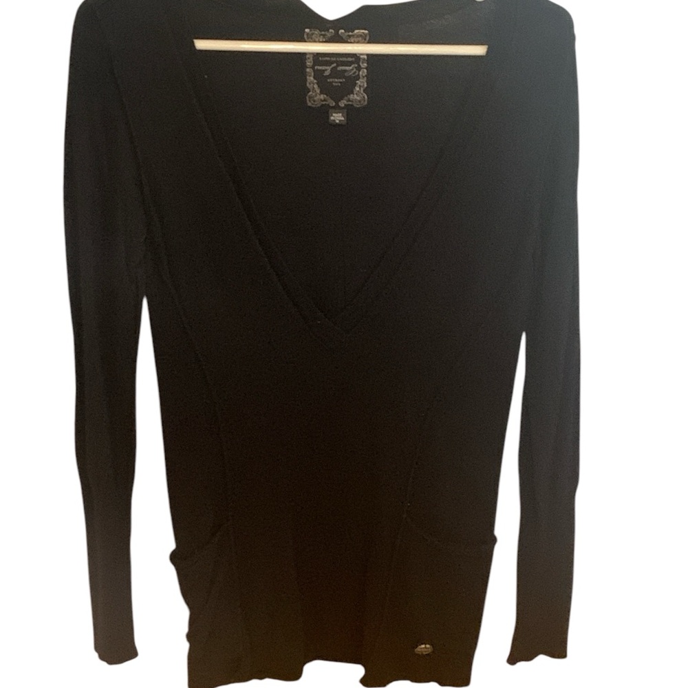 GUESS BLACK FITTED SWEATER 🔥🔥🔥